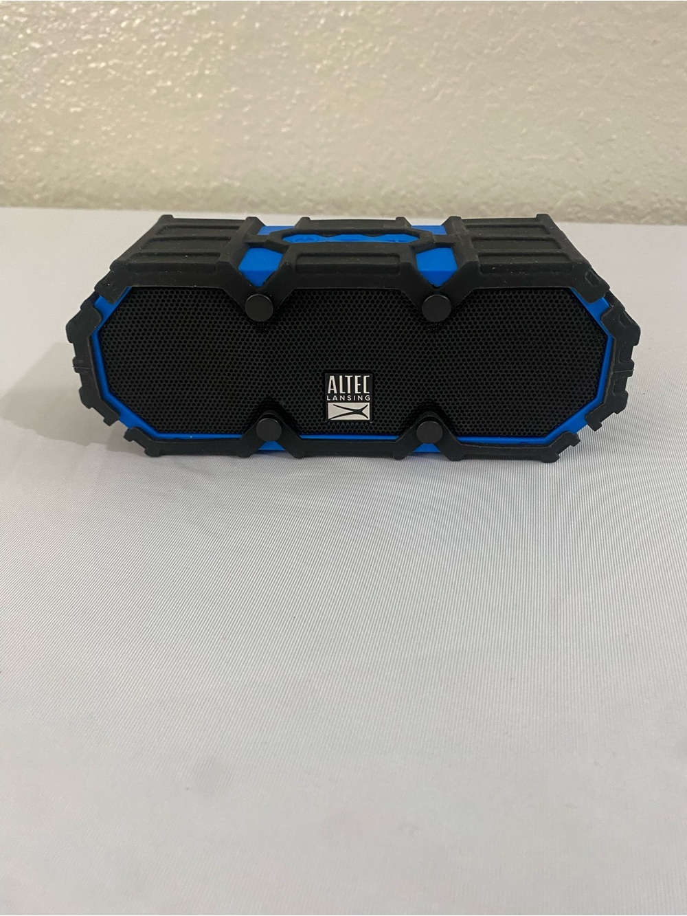 Blue Portable Bluetooth Speaker